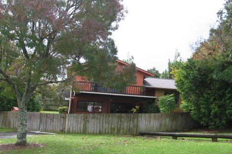 Photo of property in 72 Kurnell Drive, Botany Downs, Auckland, 2010