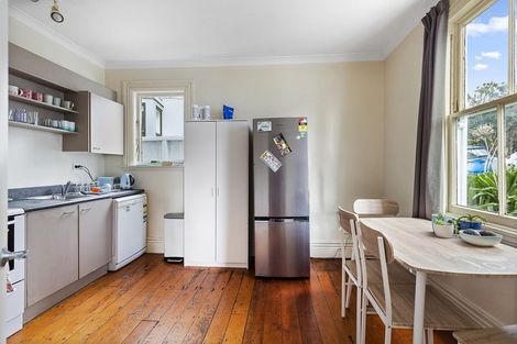 Photo of property in 41 Nairn Street, Mount Cook, Wellington, 6011