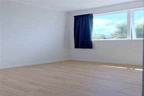 Photo of property in 6 Valencia Place, Manurewa, Auckland, 2102