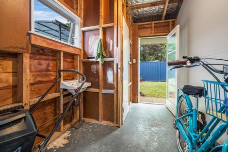 Photo of property in 21 Fairway Drive, Te Kamo, Whangarei, 0112