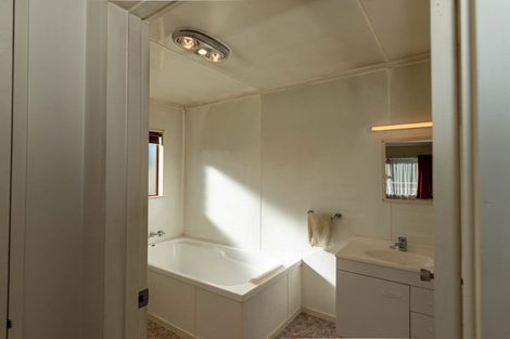 Photo of property in 55 Queen Street, Raetihi, 4632