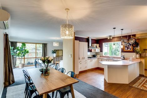 Photo of property in 2/100 Avondale Road, Taradale, Napier, 4112