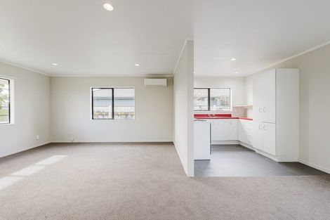 Photo of property in 42a Mcleavey Drive, Kelvin Grove, Palmerston North, 4414
