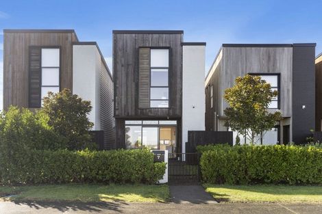 Photo of property in 7 Battalion Drive, Papakura, 2110