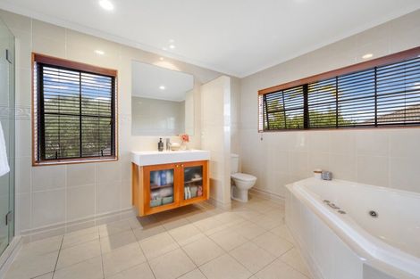 Photo of property in 49 Westerham Drive, Dannemora, Auckland, 2016