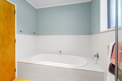 Photo of property in 2 Pepys Place, Leamington, Cambridge, 3432