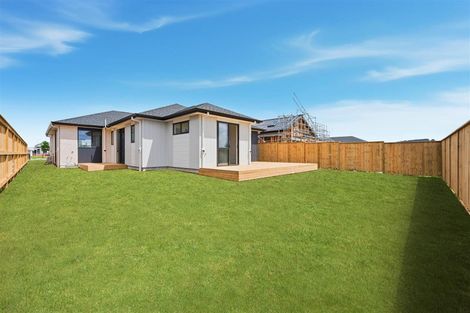 Photo of property in 8 Kakano Street, Clevedon, 2582