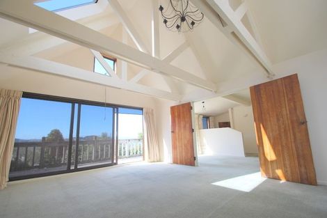 Photo of property in 3 Sarah Way, Crofton Downs, Wellington, 6035