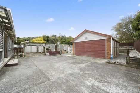 Photo of property in 4 Mawhare Street, Titahi Bay, Porirua, 5022