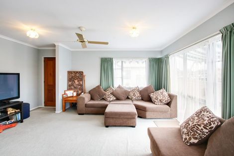 Photo of property in 1/2 Spriggs Crescent, Greenmeadows, Napier, 4112