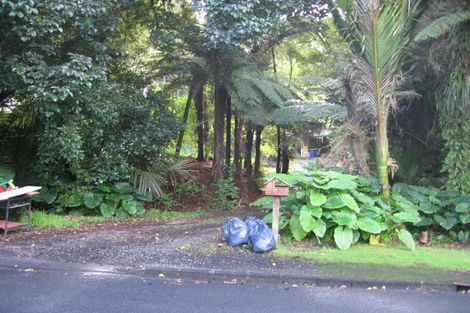 Photo of property in 6 Ngaio Road, Titirangi, Auckland, 0604