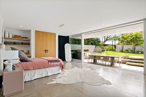 Photo of property in 215 Jervois Road, Herne Bay, Auckland, 1011