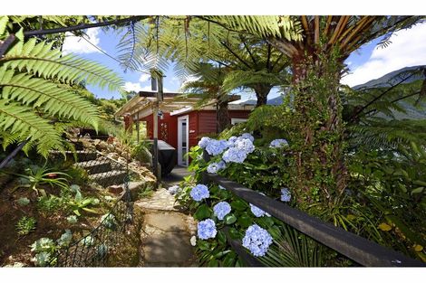 Photo of property in 29 Hope Drive, Okiwi Bay, French Pass, 7193