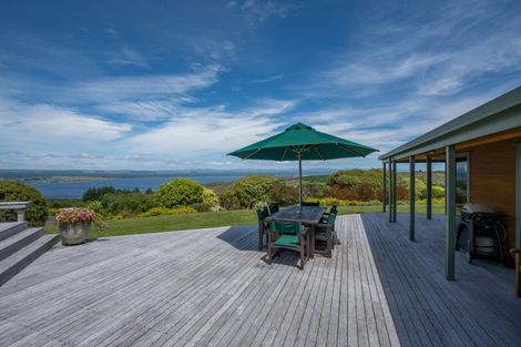 Photo of property in 8 Cameron Drive, Acacia Bay, Taupo, 3385