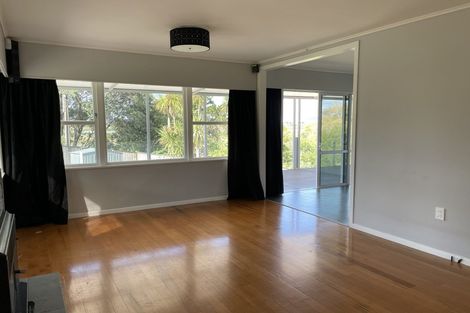 Photo of property in 124 Tiroroa Avenue, Te Atatu South, Auckland, 0610