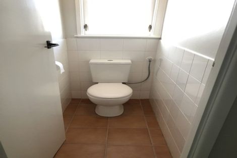 Photo of property in 22 Gossamer Drive, Pakuranga Heights, Auckland, 2010