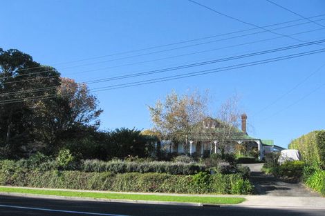 Photo of property in 159 Bleakhouse Road, Mellons Bay, Auckland, 2014
