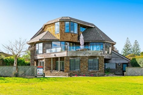 Photo of property in 126 Oceanbeach Road, Mount Maunganui, 3116