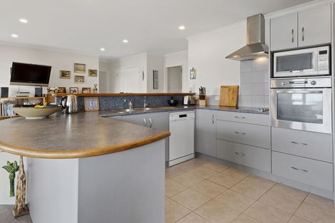 Photo of property in 10 Tattley Place, Whangarei Heads, Whangarei, 0174