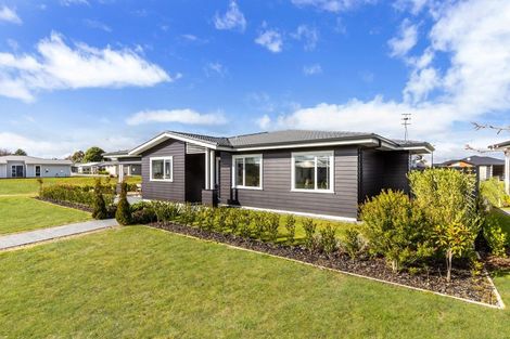 Photo of property in 15 Bastille Court, Rangatira Park, Taupo, 3330