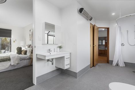 Photo of property in 2/437 Greers Road, Bishopdale, Christchurch, 8053