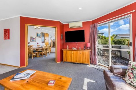 Photo of property in 7 Portage Place, Whitby, Porirua, 5024