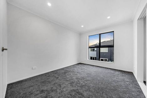 Photo of property in 27e Watson Place, Papatoetoe, Auckland, 2025