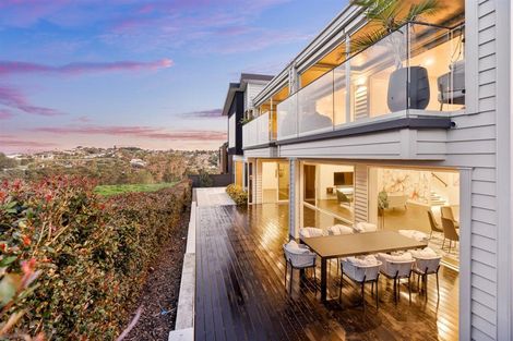 Photo of property in 27 Bearing Parade, Long Bay, Auckland, 0630