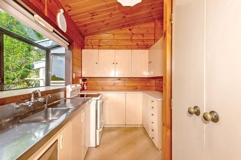 Photo of property in 65 Iranui Road, Inner Kaiti, Gisborne, 4010