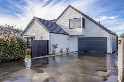 Photo of property in 7 Harrods Court, Ilam, Christchurch, 8053