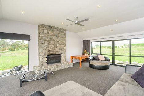 Photo of property in 6 Akers Road, Linton, Palmerston North, 4472