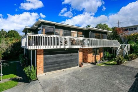 Photo of property in 2/112 Arran Road, Browns Bay, Auckland, 0630