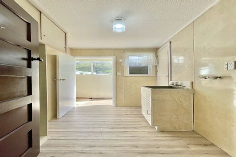 Photo of property in 5 Ingram Street, Naenae, Lower Hutt, 5011