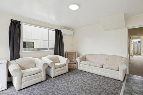 Photo of property in 633 Castle Street, North Dunedin, Dunedin, 9016