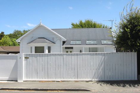 Photo of property in 17 Shrewsbury Street, Merivale, Christchurch, 8014