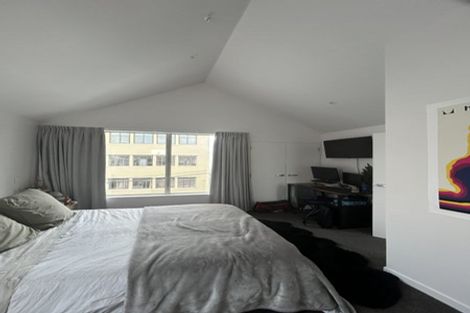 Photo of property in 3/30 Pirie Street, Mount Victoria, Wellington, 6011