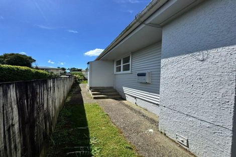 Photo of property in 17 Kayes Road, Pukekohe, 2120