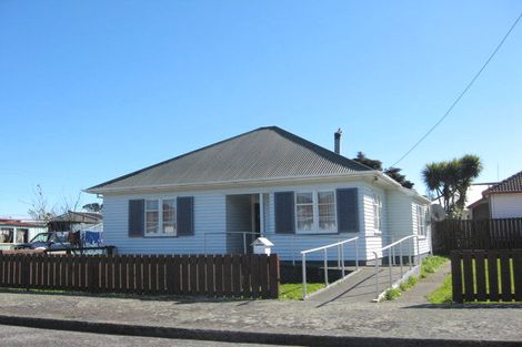 Photo of property in 15 Lynch Street, Cobden, Greymouth, 7802