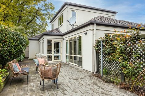 Photo of property in 79 Fifield Terrace, Waltham, Christchurch, 8023