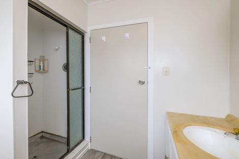 Photo of property in 19 Stirling Street, Levin, 5510