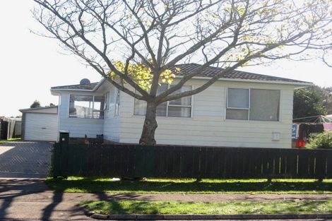 Photo of property in 16 Sunlands Drive, Manurewa, Auckland, 2102