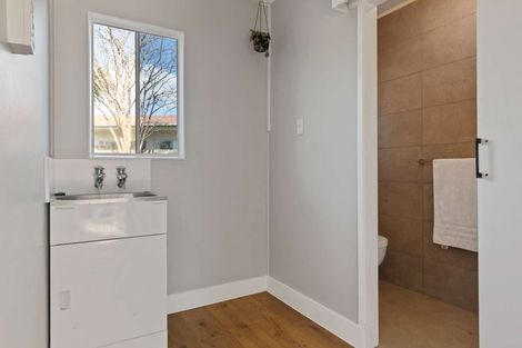 Photo of property in 9b Tapsell Road, Fairy Springs, Rotorua, 3015