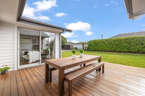 Photo of property in 14 Wallace Street, Bryndwr, Christchurch, 8053