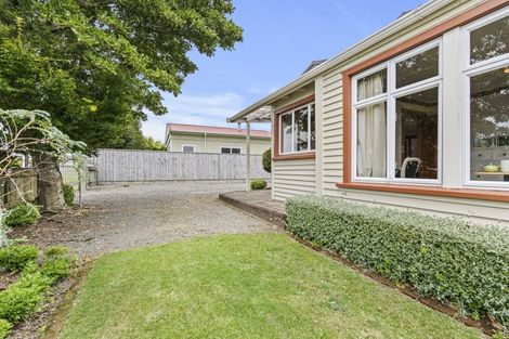 Photo of property in 20 Mahoe Street, Inglewood, 4330