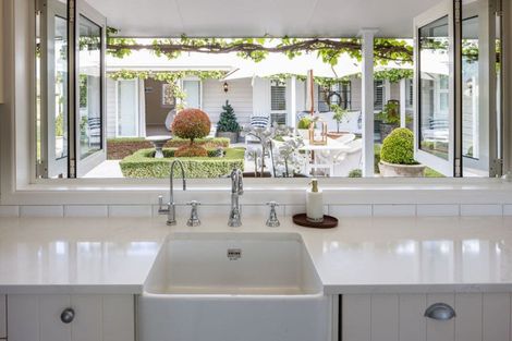 Photo of property in 41 Catra Place, Matangi, Hamilton, 3287