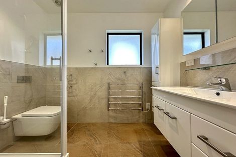 Photo of property in 83 Velma Road, Hillcrest, Auckland, 0627