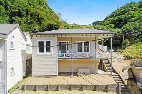 Photo of property in 34 Holloway Road, Aro Valley, Wellington, 6021