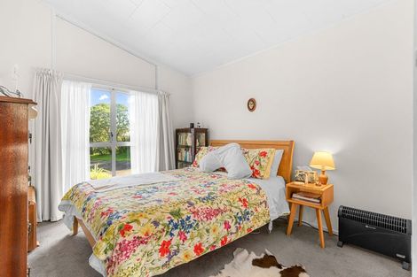 Photo of property in 2 Montaine Place, Maungaturoto, 0520