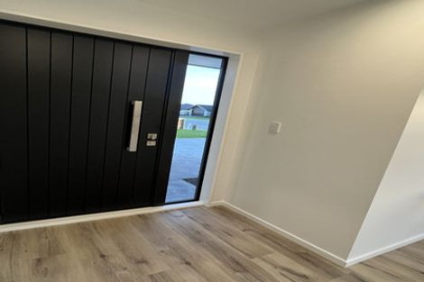 Photo of property in 61 Hilton Drive, Amberley, 7410