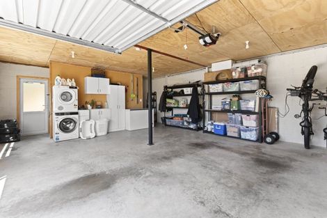 Photo of property in 4a Clerke Place, Marfell, New Plymouth, 4310